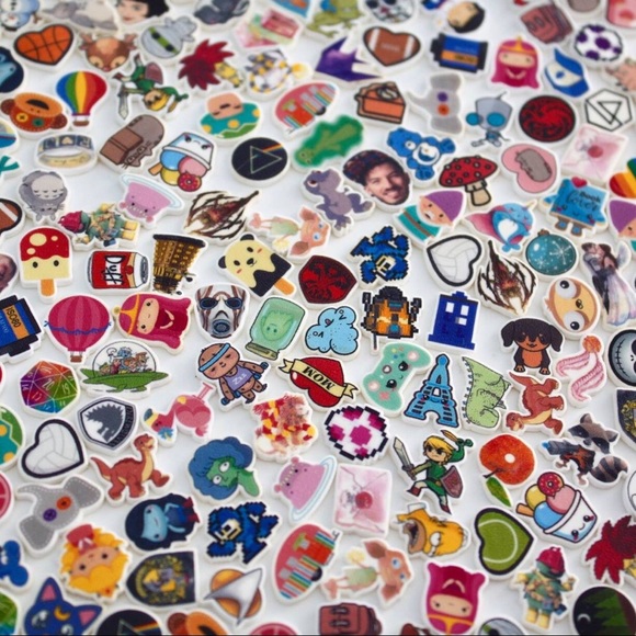 Tumblr Pixel 8Bit Narwhal Stud Post Earrings - Picture 5 of 6